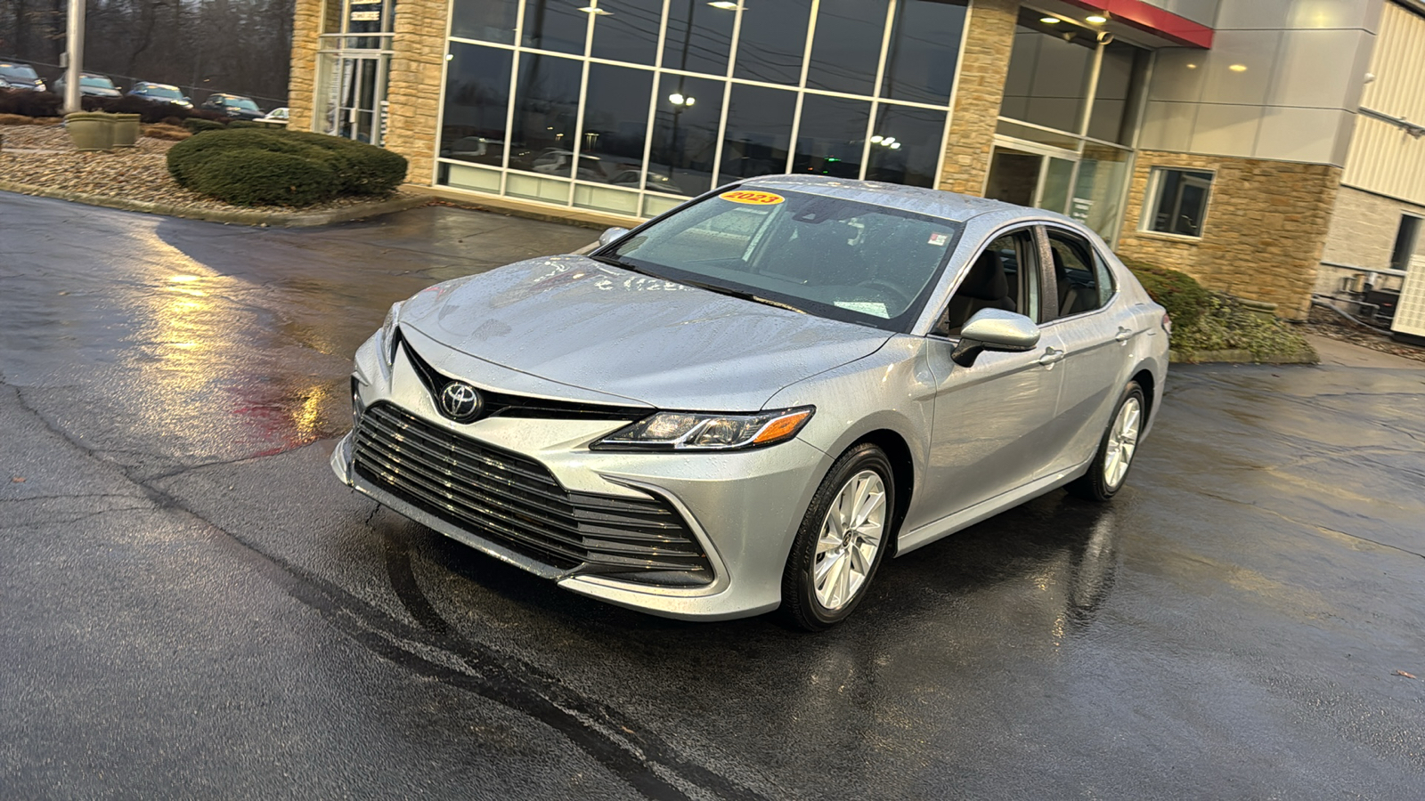 2023 Toyota Camry LE 10