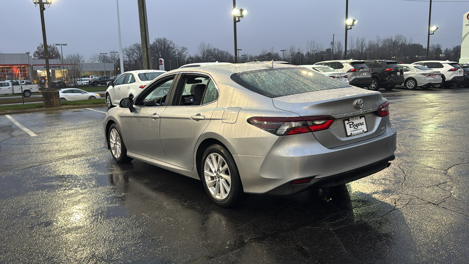 2023 Toyota Camry LE 38