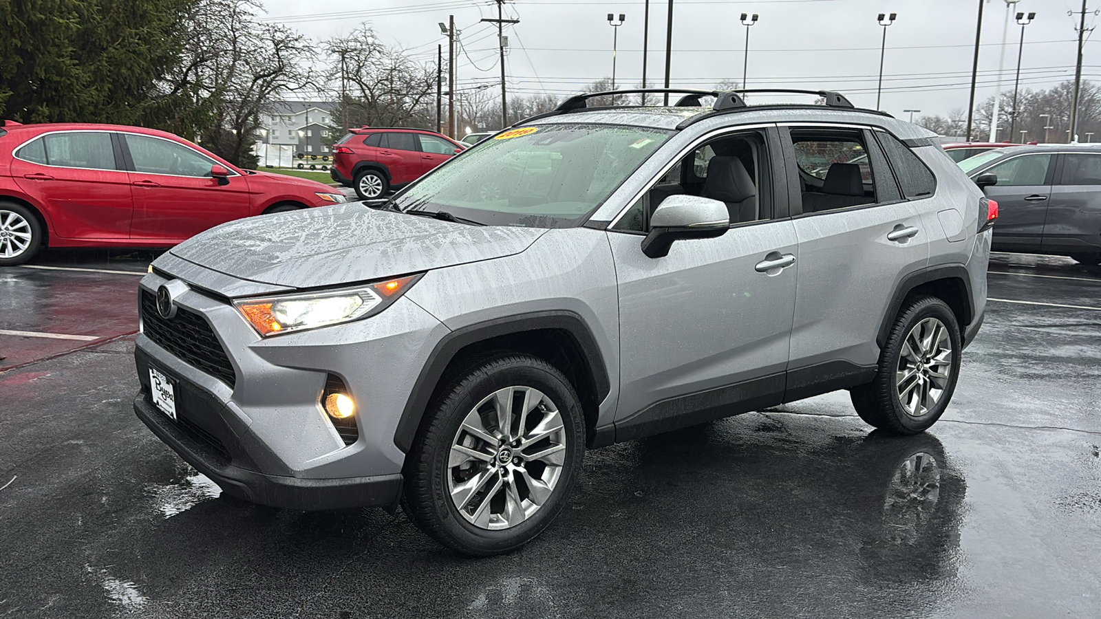 2019 Toyota RAV4 XLE Premium 10