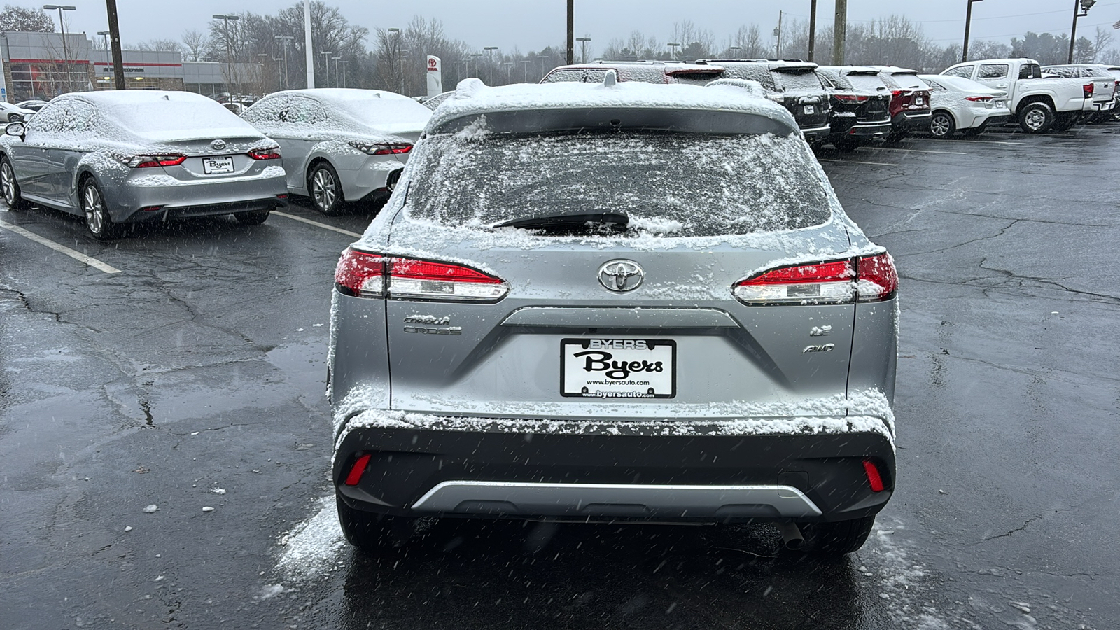 2023 Toyota Corolla Cross LE 42