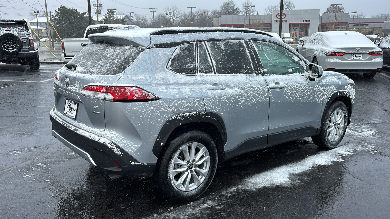 2023 Toyota Corolla Cross LE 43