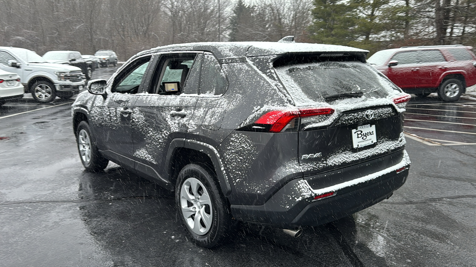 2023 Toyota RAV4 LE 38