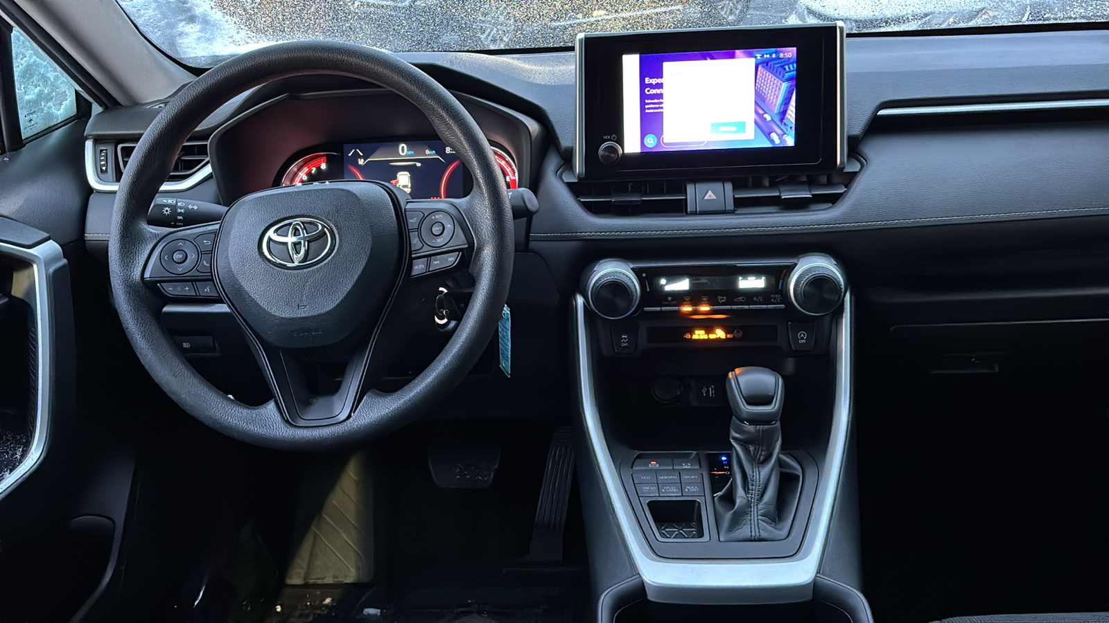 2023 Toyota RAV4 LE 37