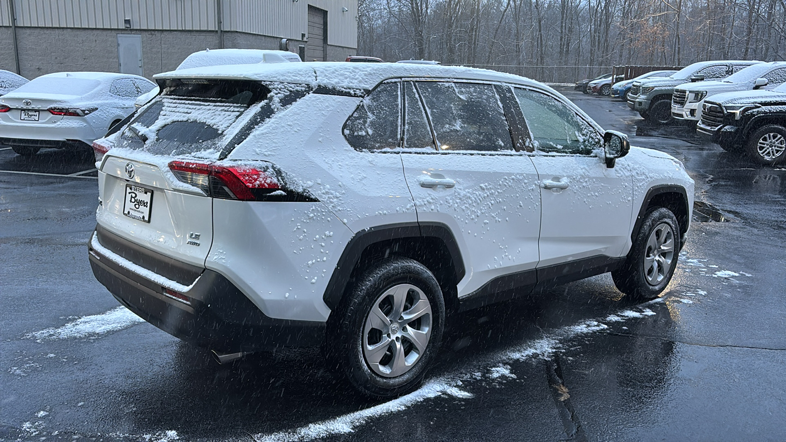 2023 Toyota RAV4 LE 41