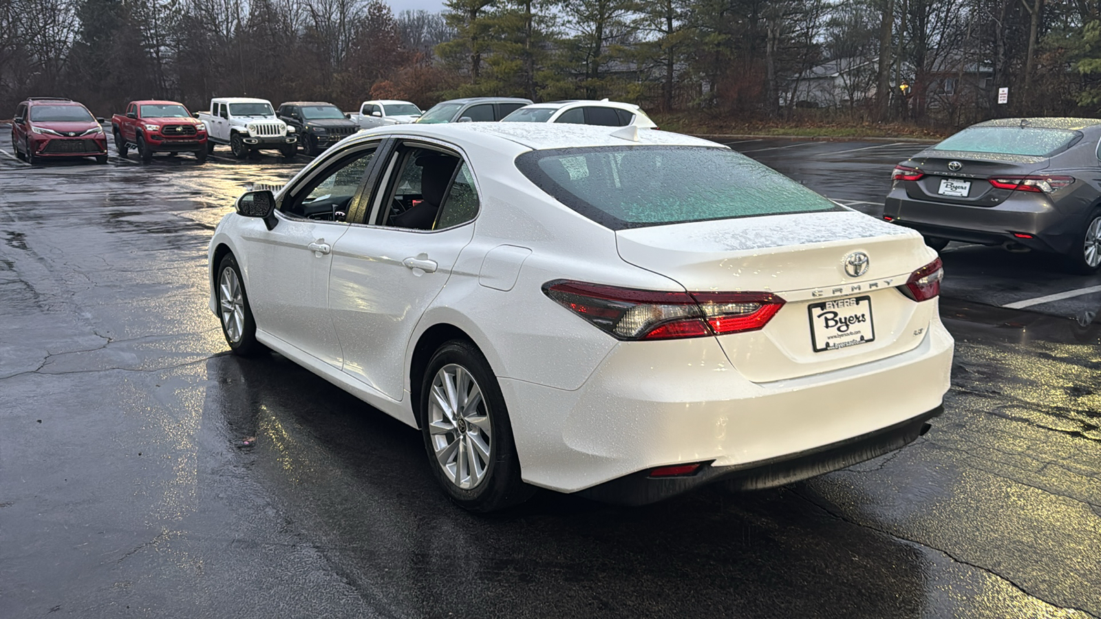 2023 Toyota Camry LE 38