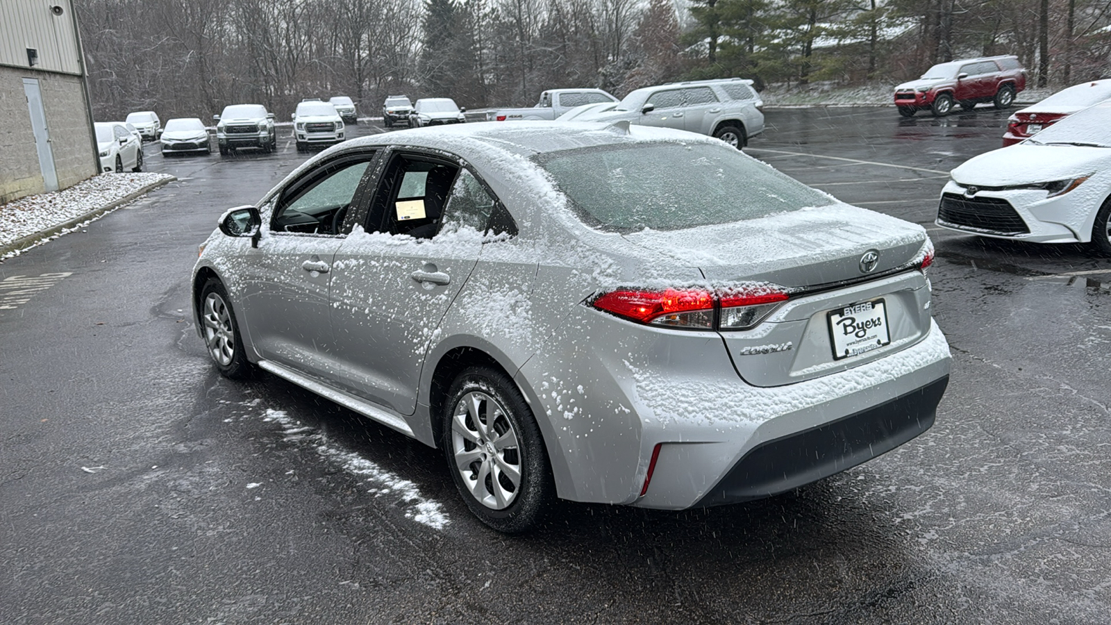 2023 Toyota Corolla LE 38