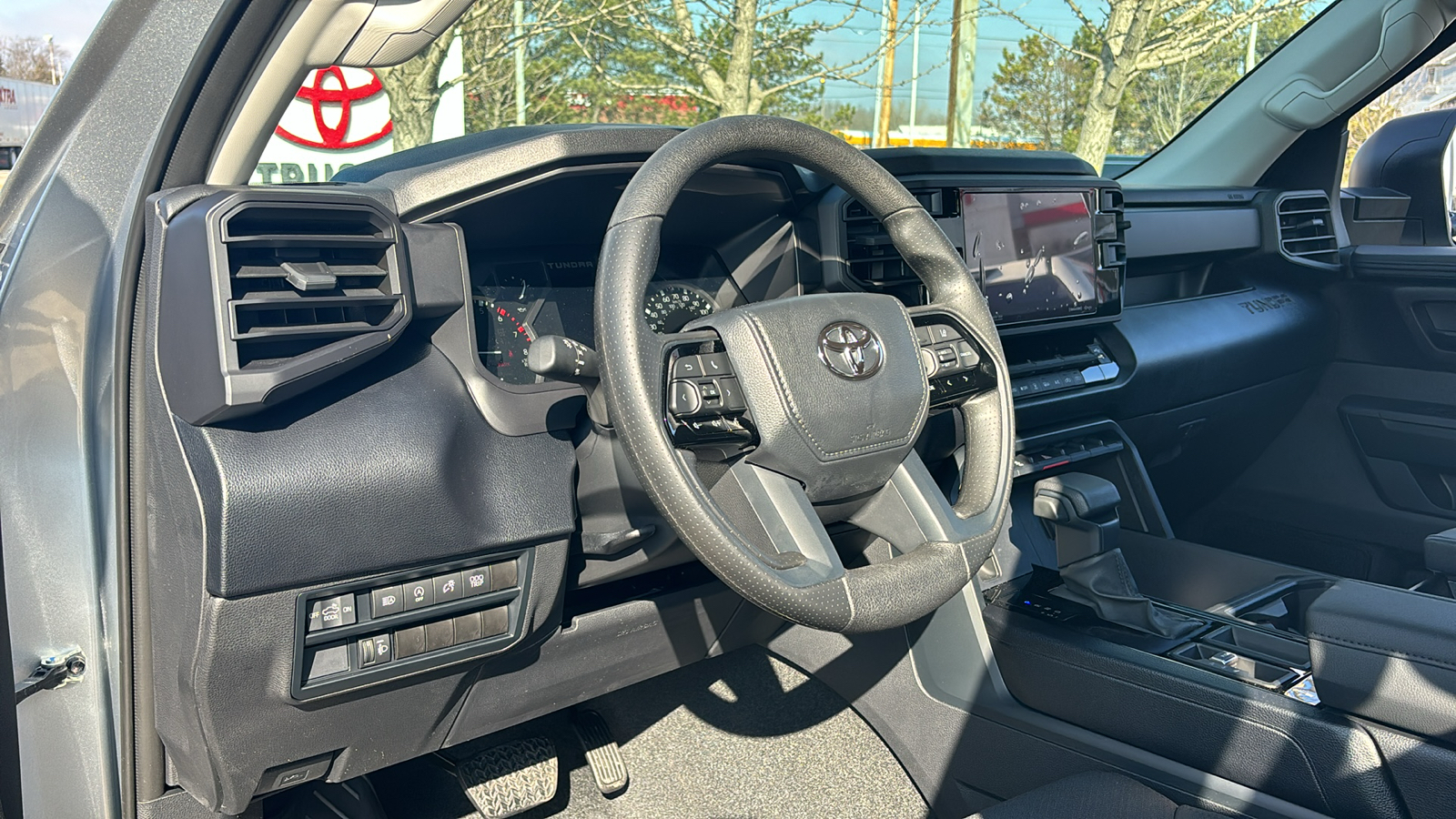 2024 Toyota Tundra 4WD SR 20