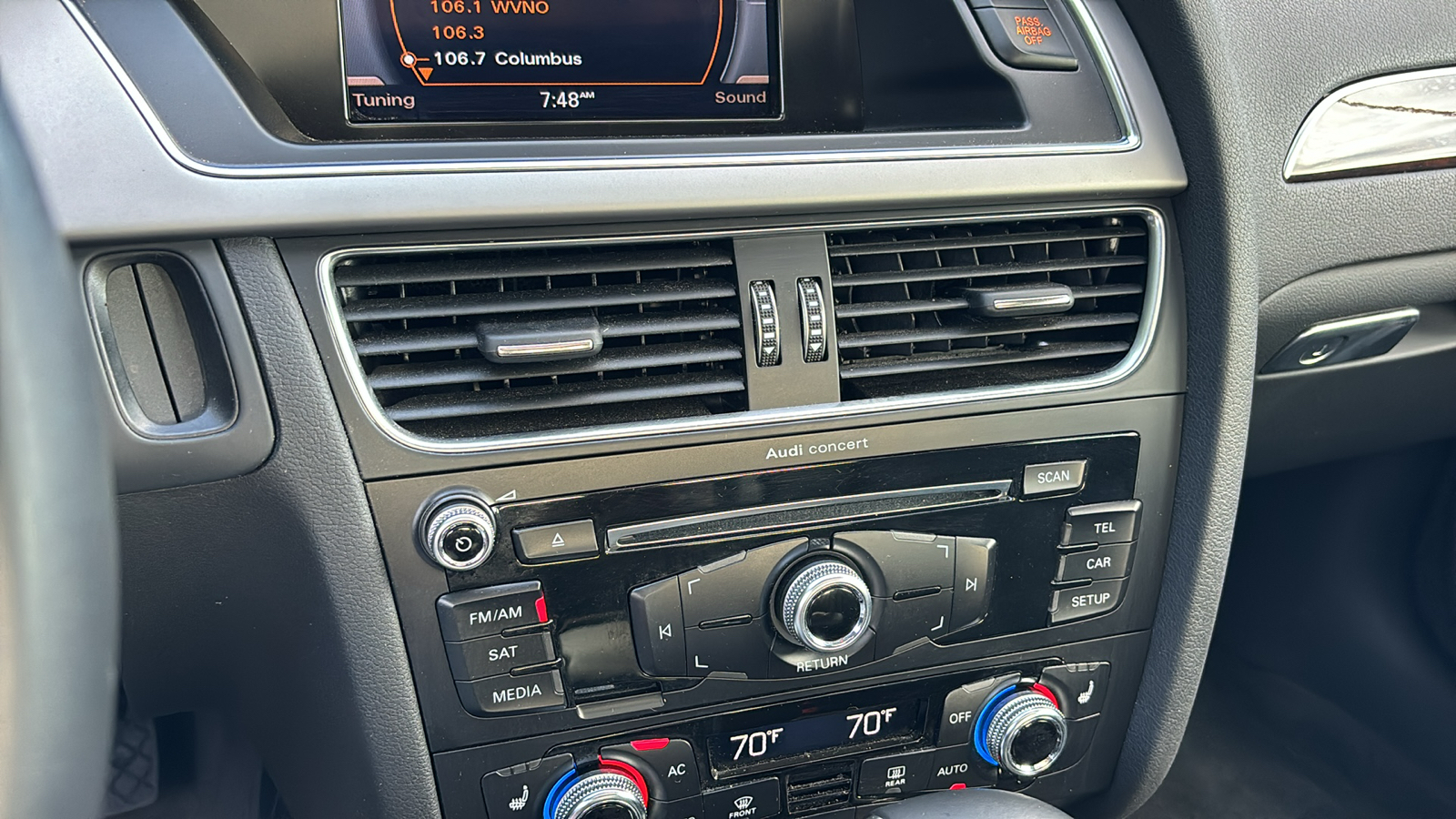 2014 Audi A4 2.0T Premium Plus 26