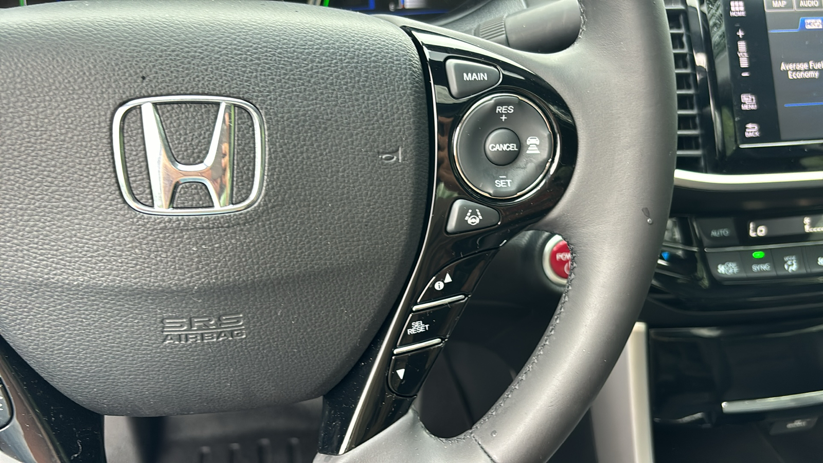 2017 Honda Accord Hybrid Touring 22