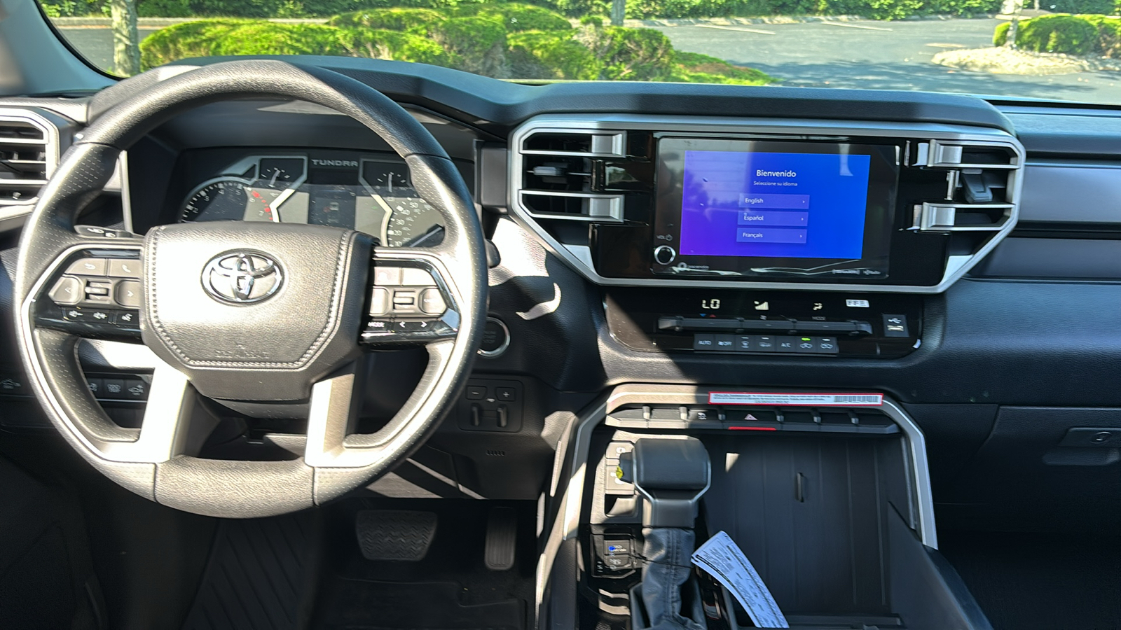 2024 Toyota Tundra 4WD SR5 18