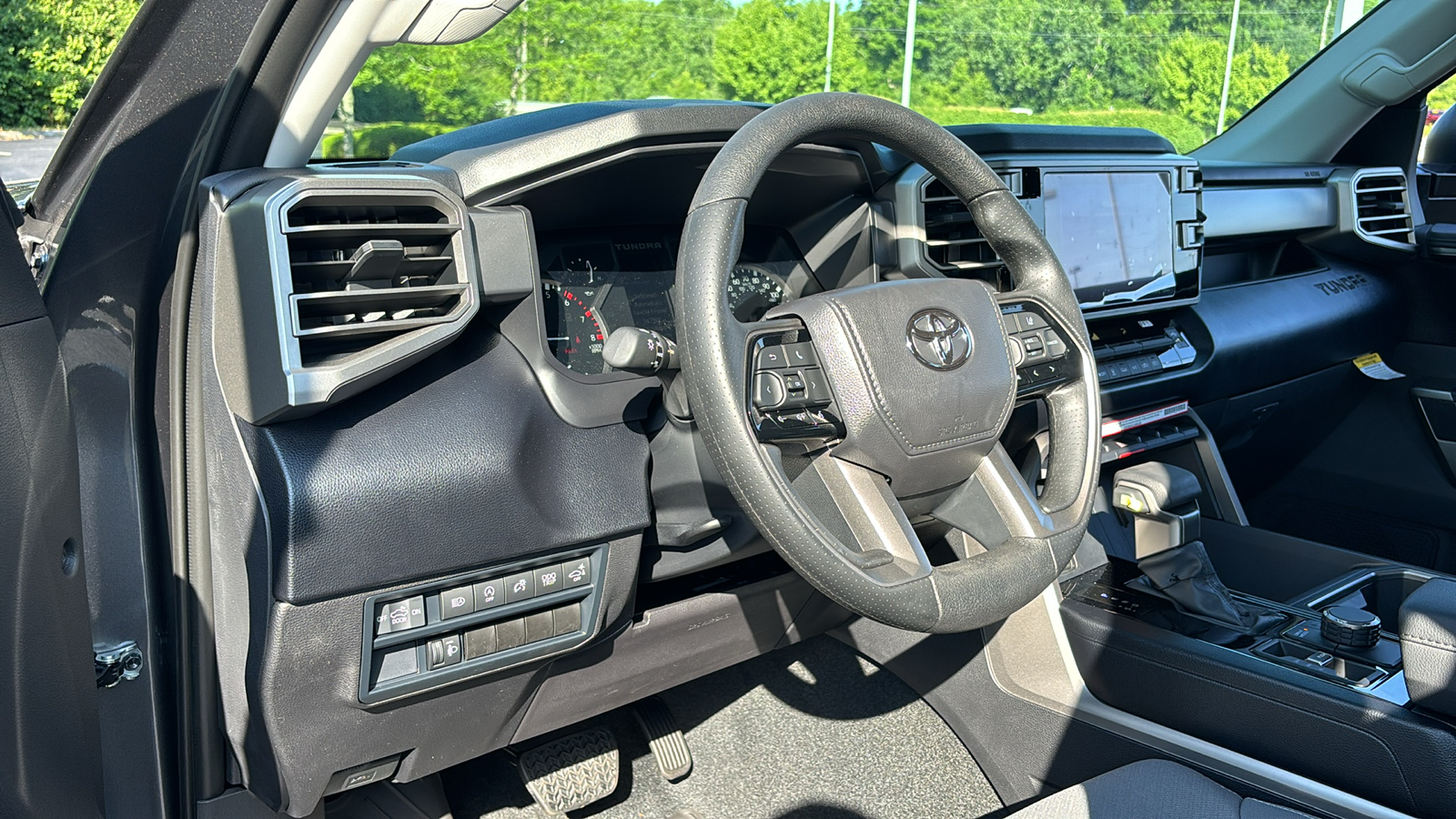 2024 Toyota Tundra 4WD SR5 20