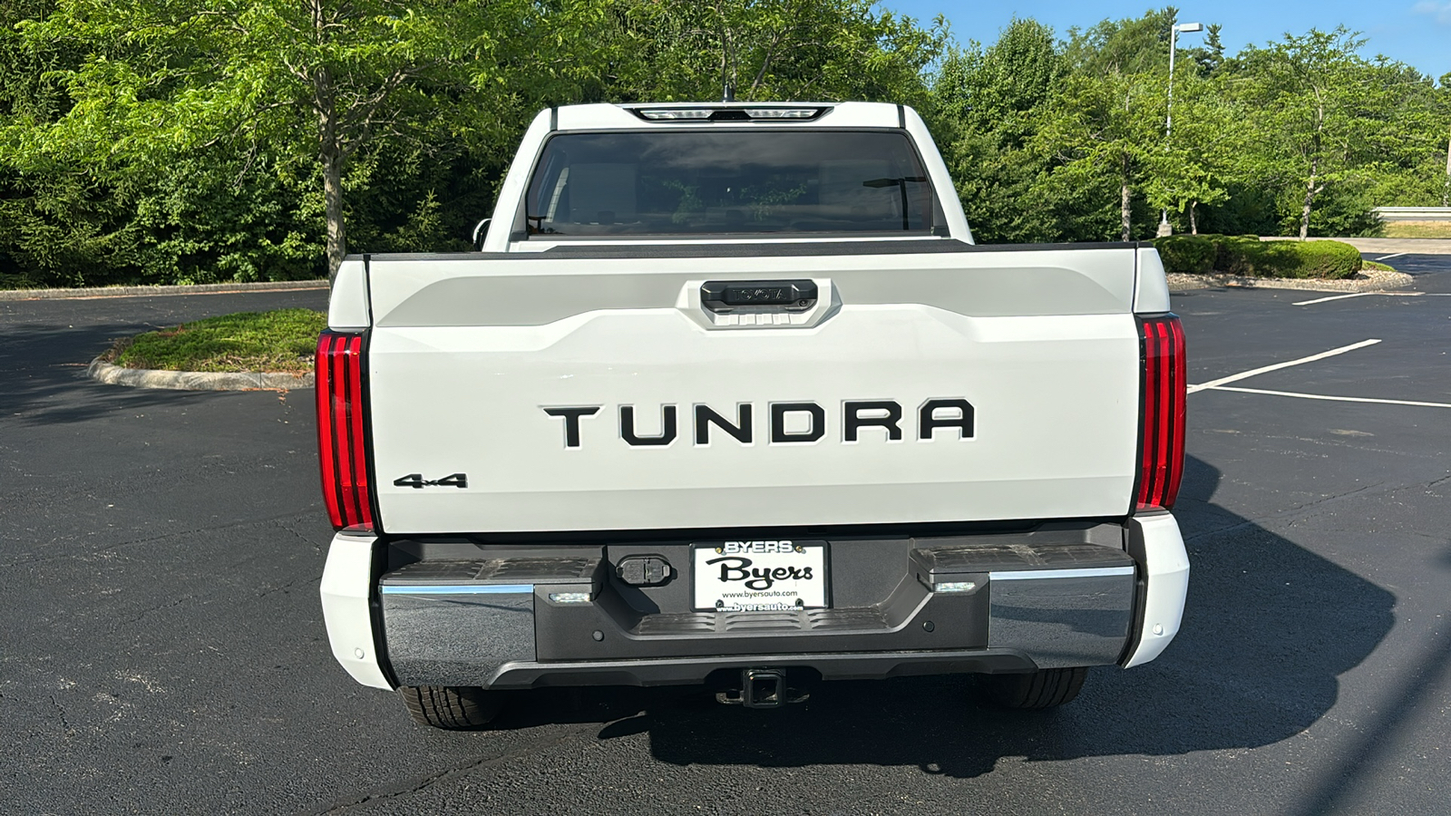 2024 Toyota Tundra 4WD SR5 11