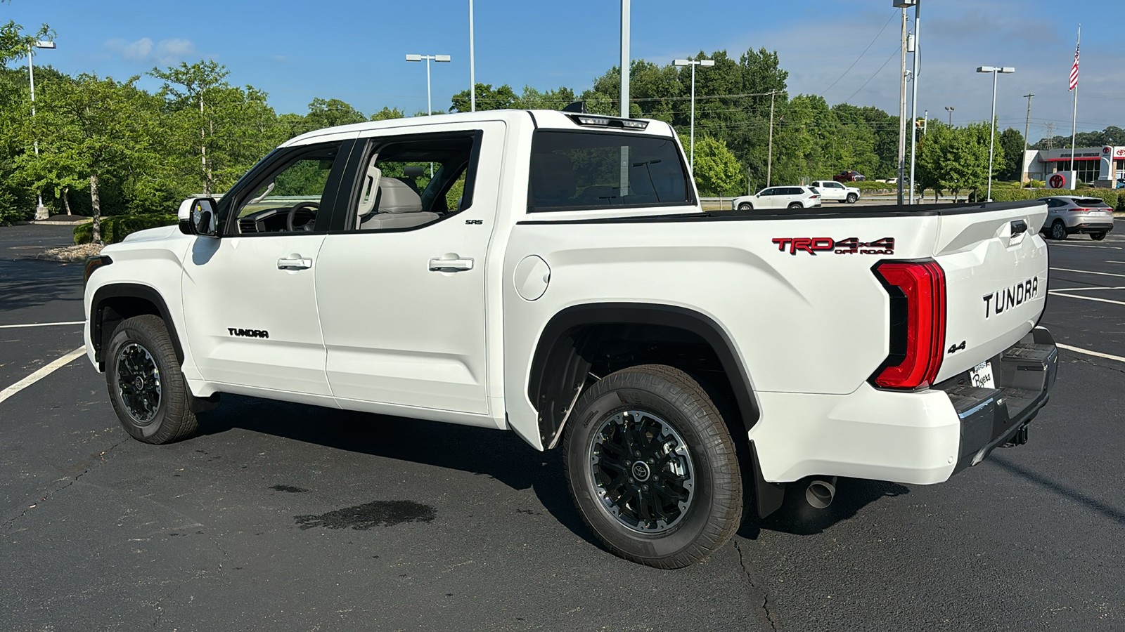 2024 Toyota Tundra 4WD SR5 14