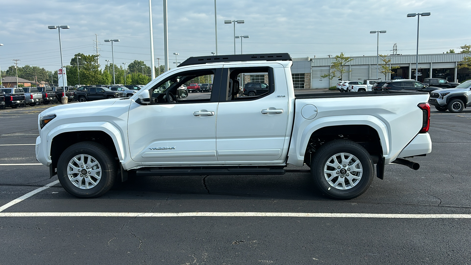 2024 Toyota Tacoma 4WD  15