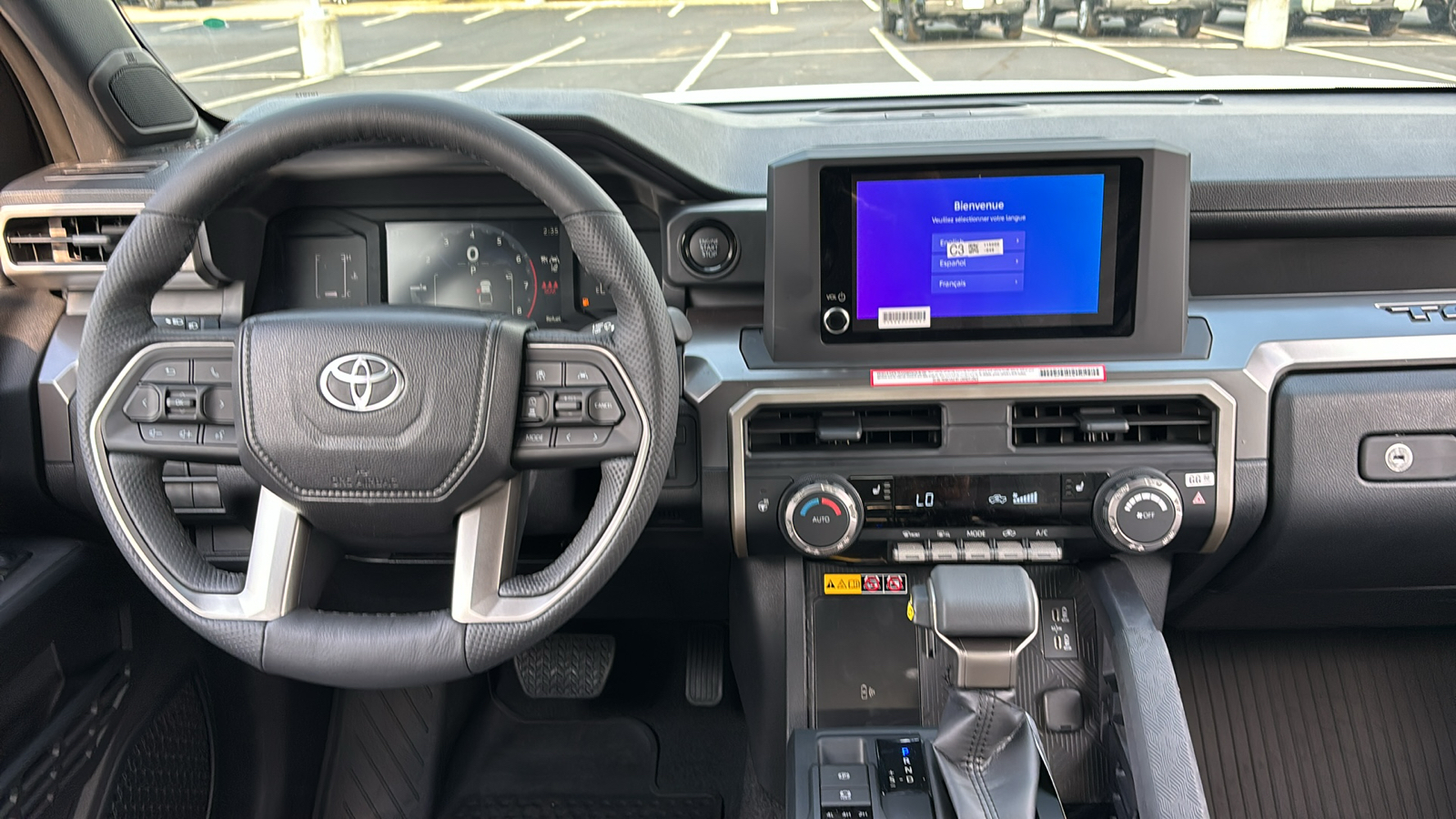 2024 Toyota Tacoma 4WD  18