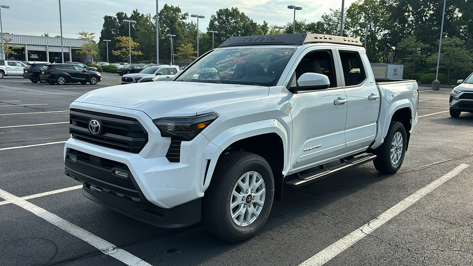 2024 Toyota Tacoma 4WD  42