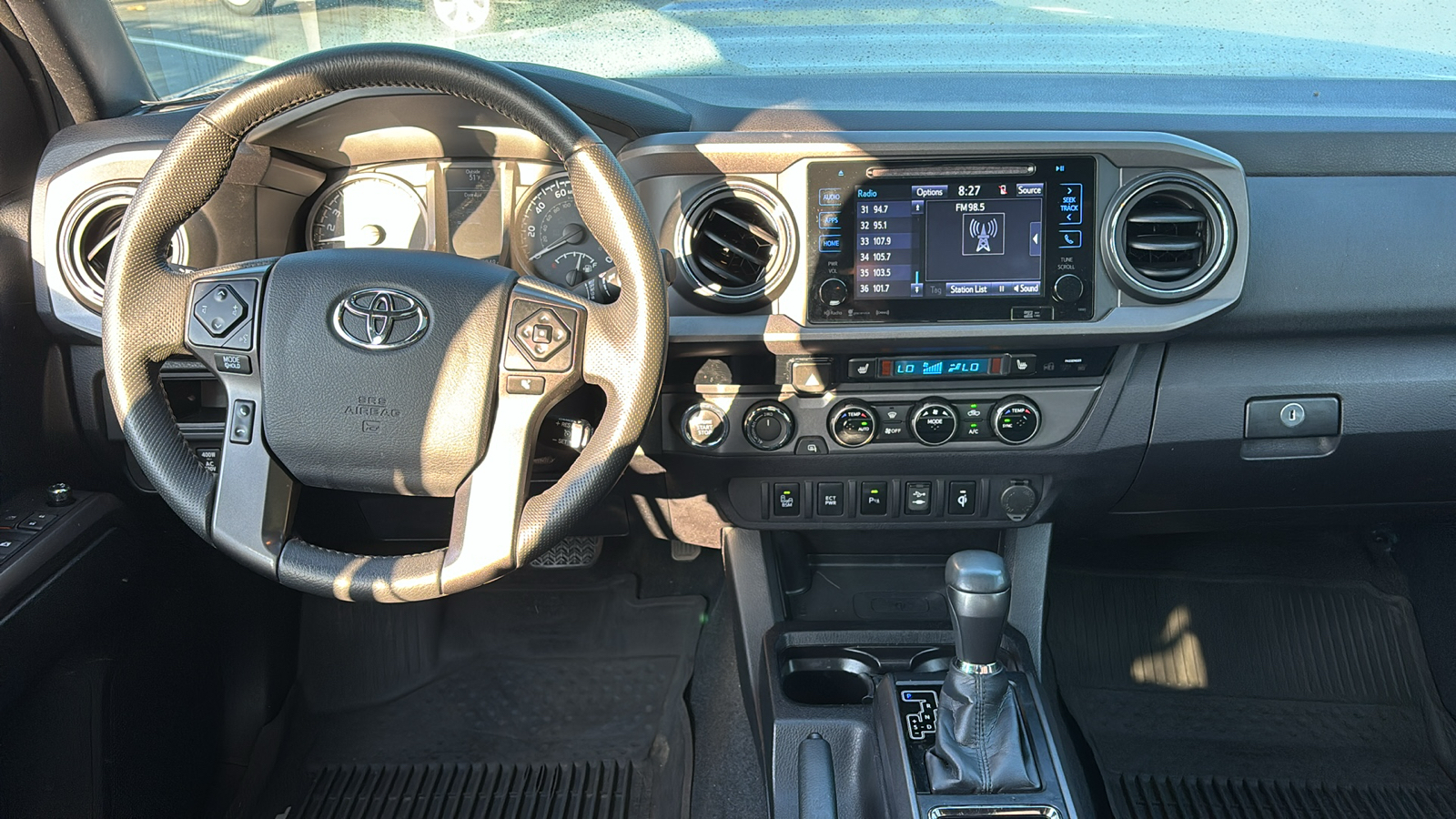 2017 Toyota Tacoma TRD Sport 39