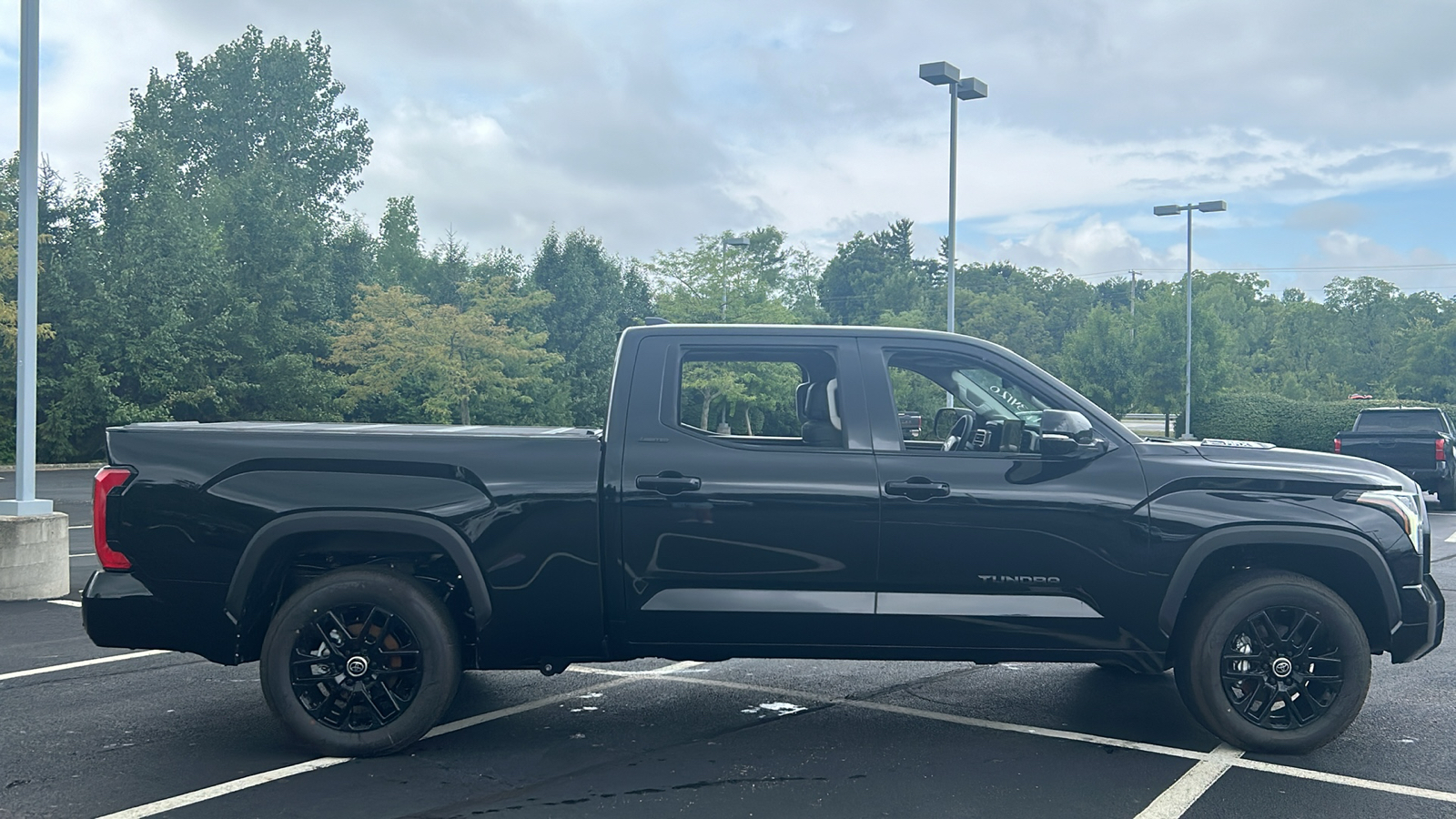 2024 Toyota Tundra 4WD Limited Hybrid 3