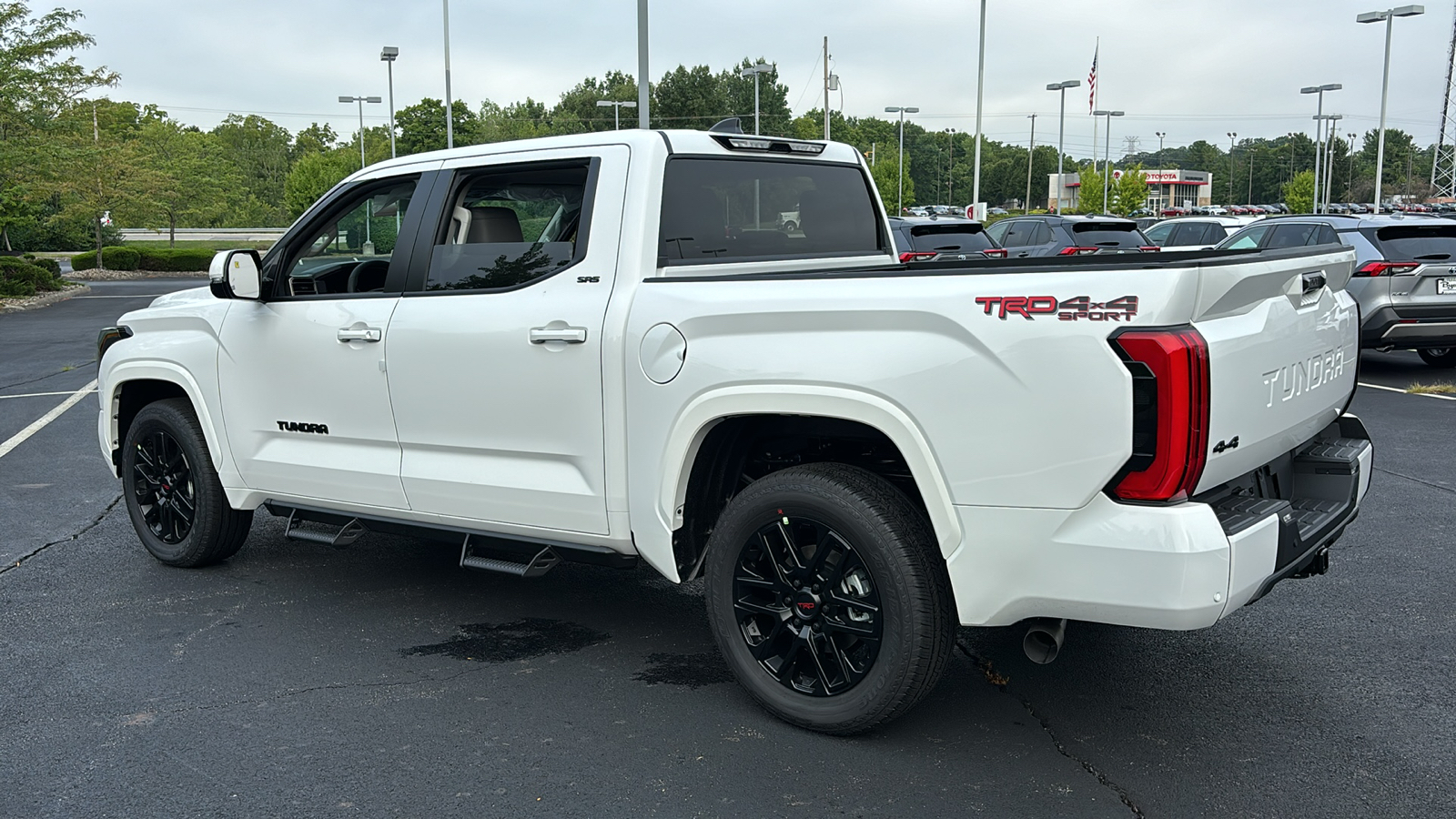 2024 Toyota Tundra 4WD SR5 14