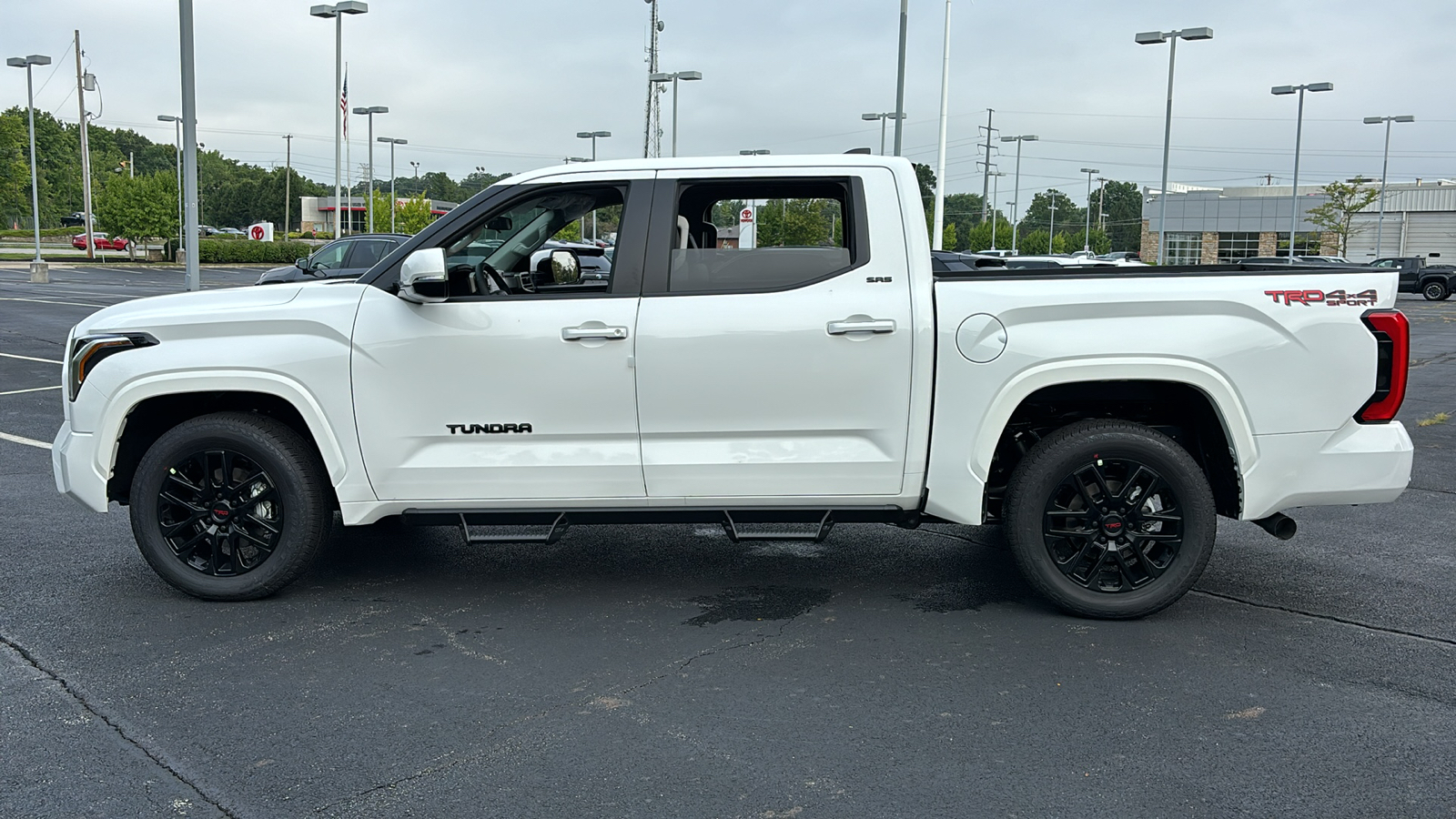 2024 Toyota Tundra 4WD SR5 15