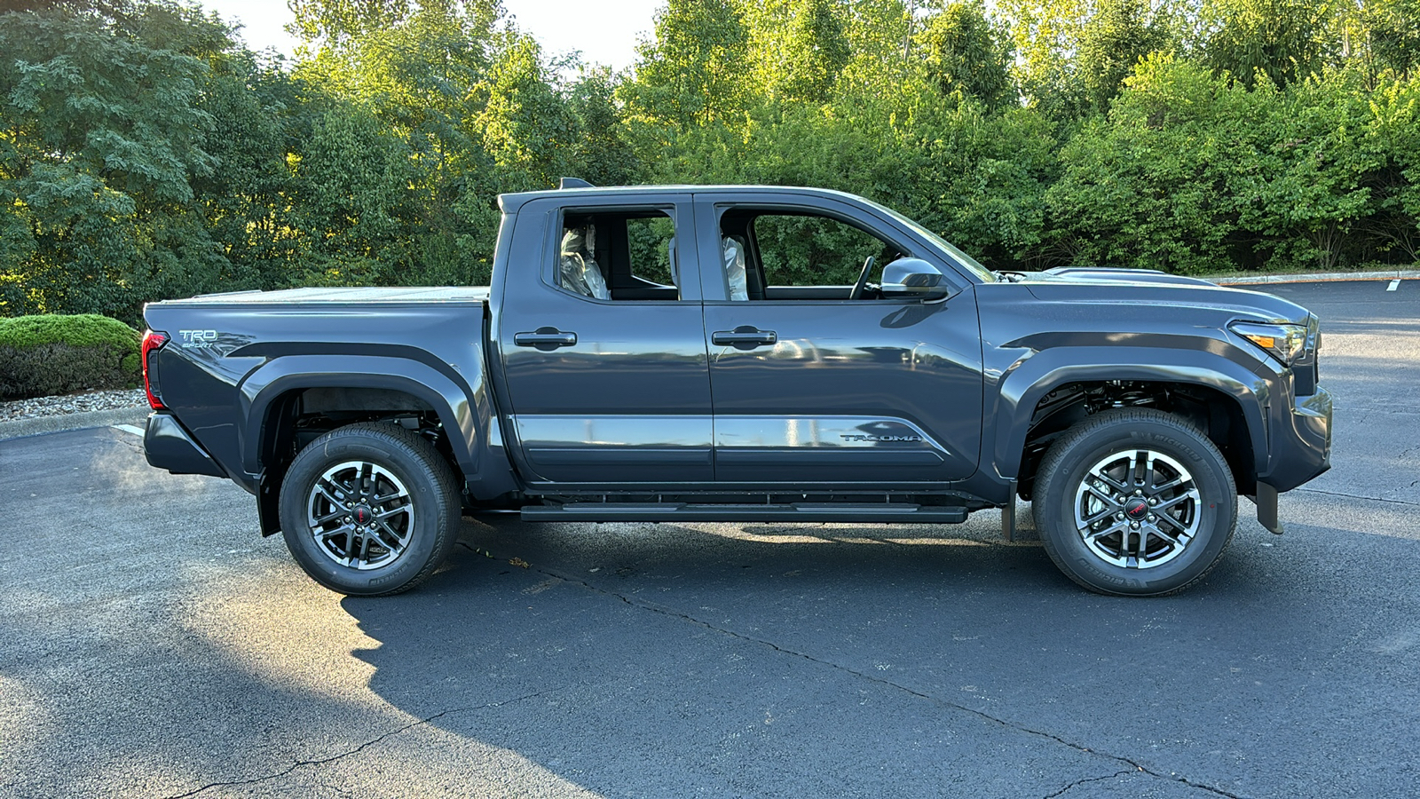 2024 Toyota Tacoma 4WD TRD Sport 3