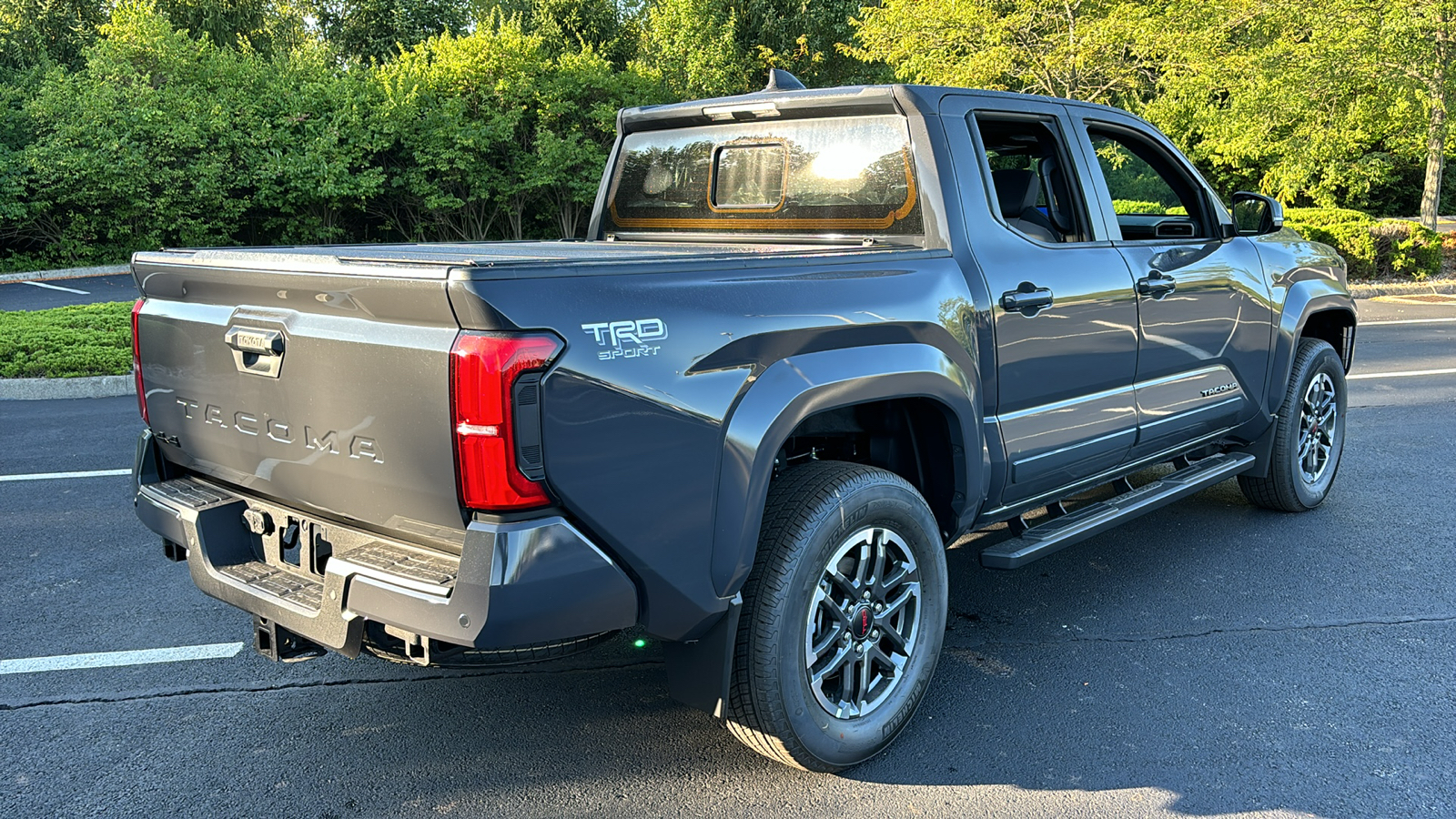 2024 Toyota Tacoma 4WD TRD Sport 8