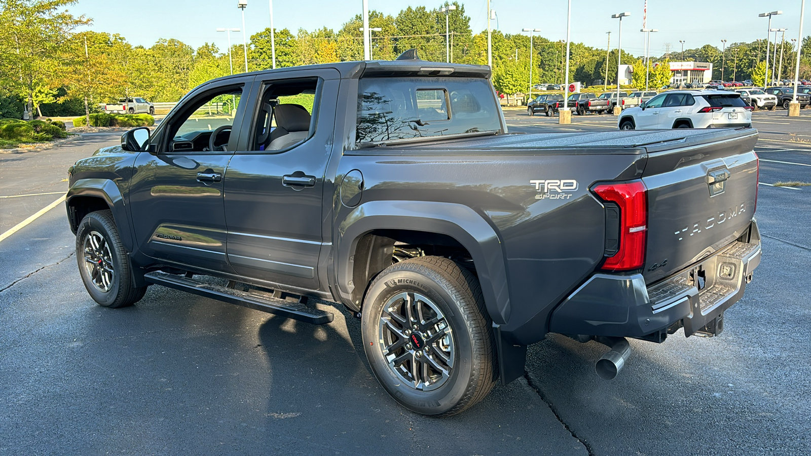 2024 Toyota Tacoma 4WD TRD Sport 12