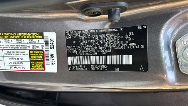 2011 Toyota Sienna Base 34