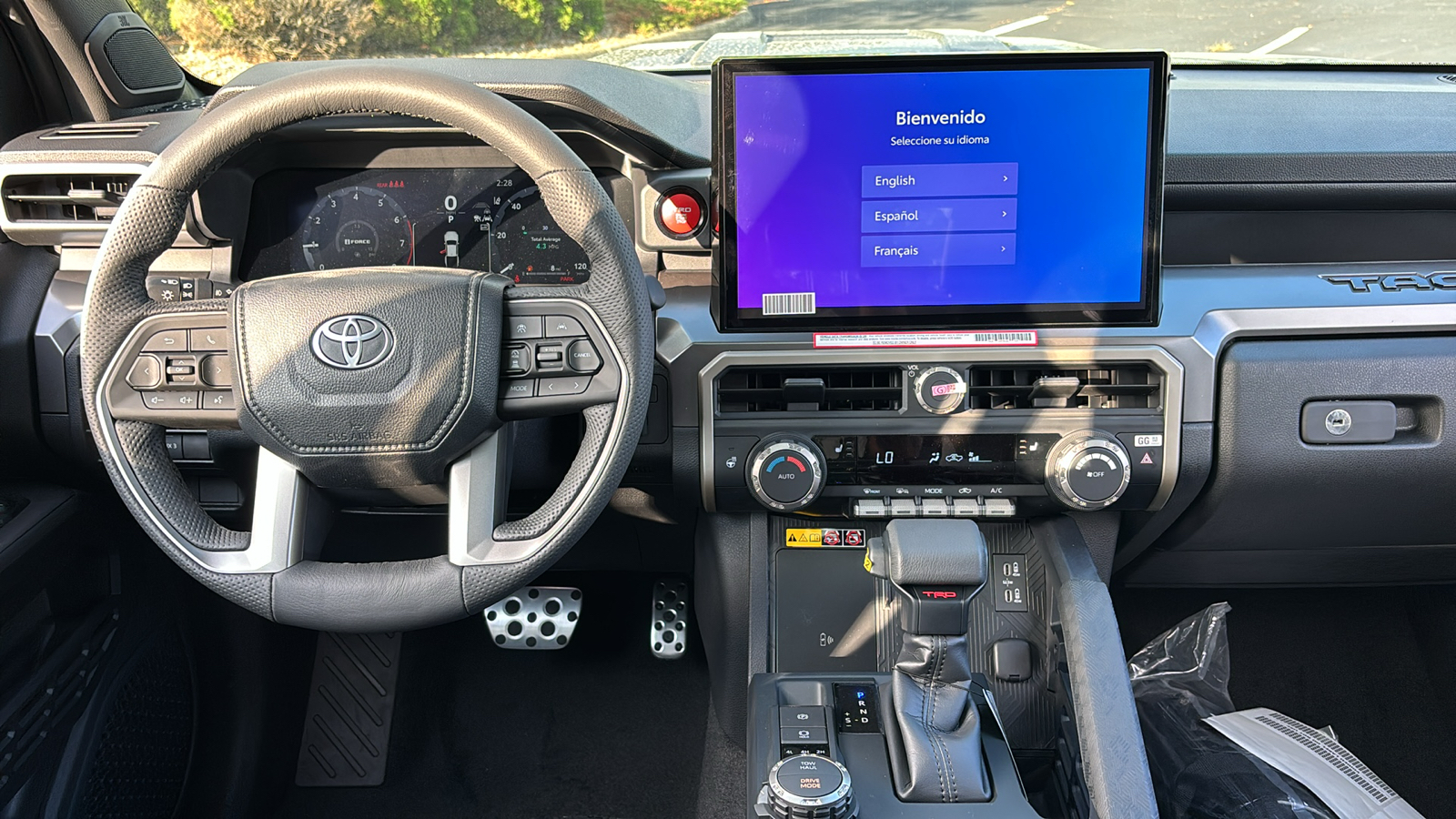 2024 Toyota Tacoma 4WD TRD Sport 18