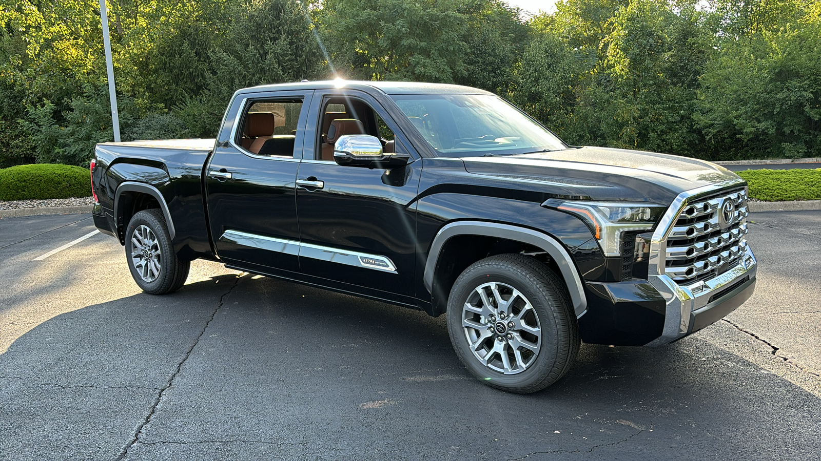 2024 Toyota Tundra 4WD 1794 Edition 2