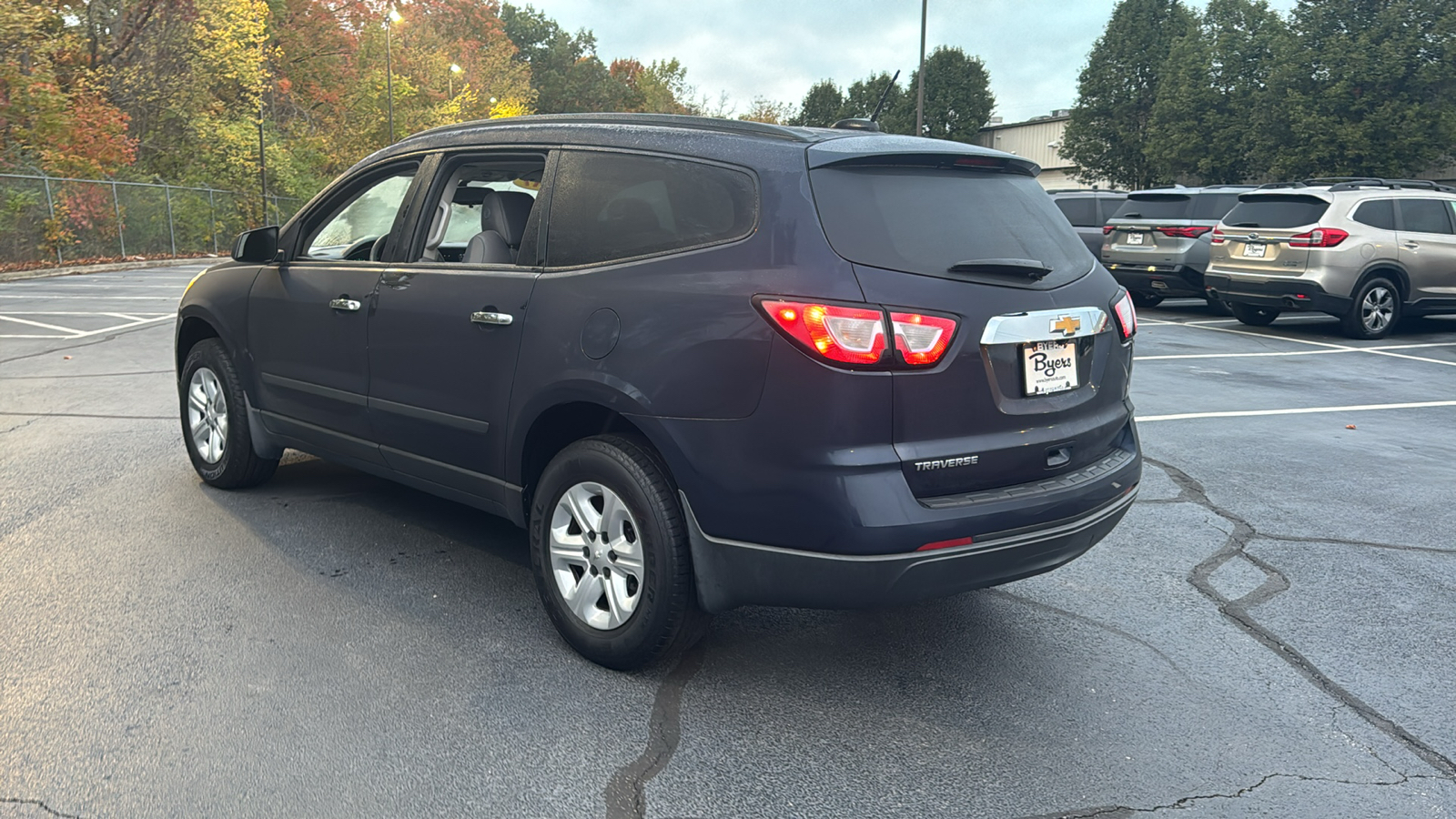 2017 Chevrolet Traverse LS 38