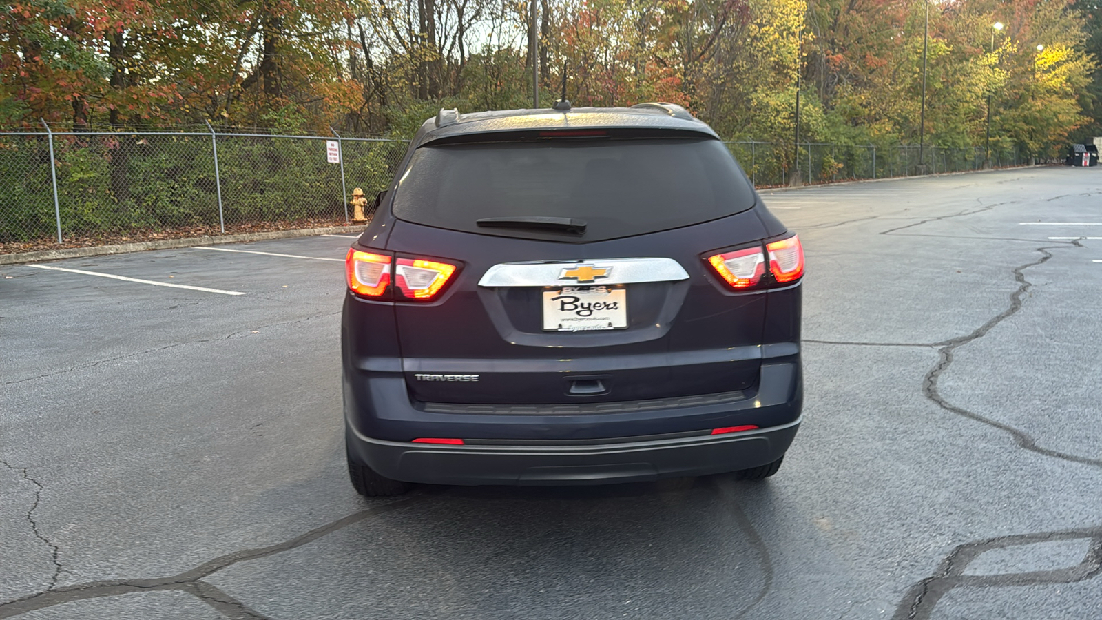 2017 Chevrolet Traverse LS 39