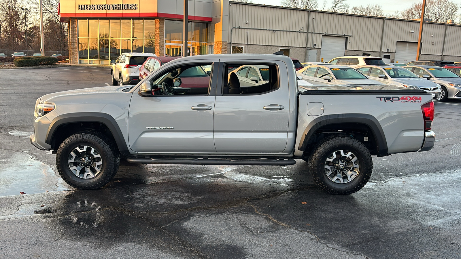 2019 Toyota Tacoma TRD Off-Road 12