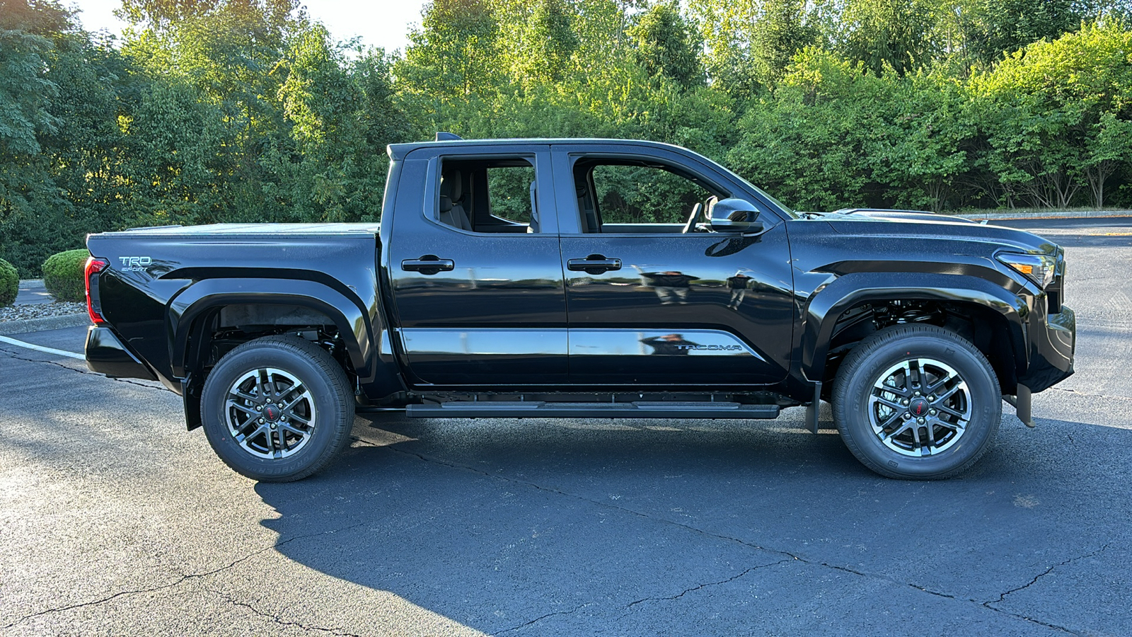 2024 Toyota Tacoma 4WD TRD Sport 3