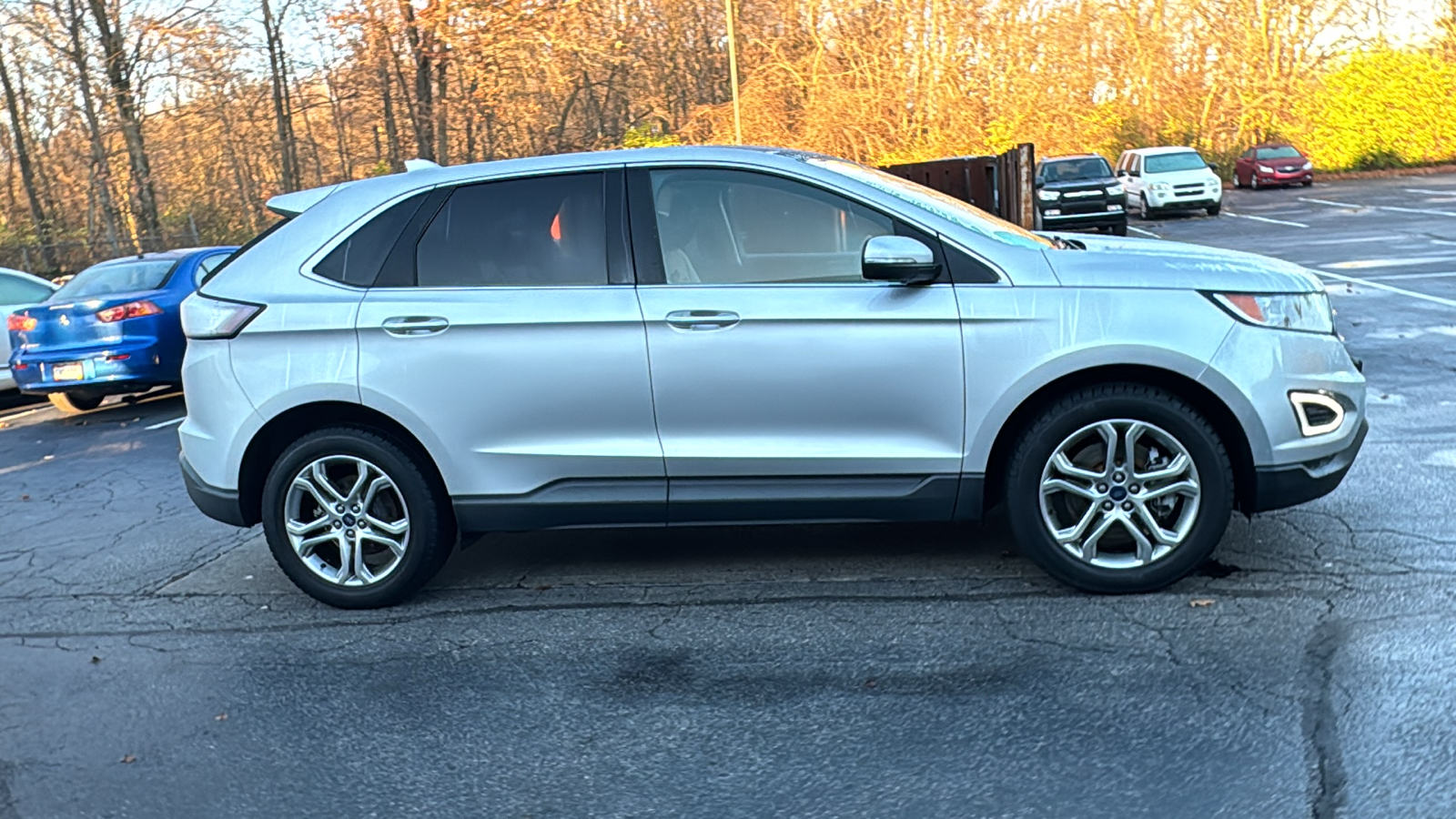 2017 Ford Edge Titanium 3