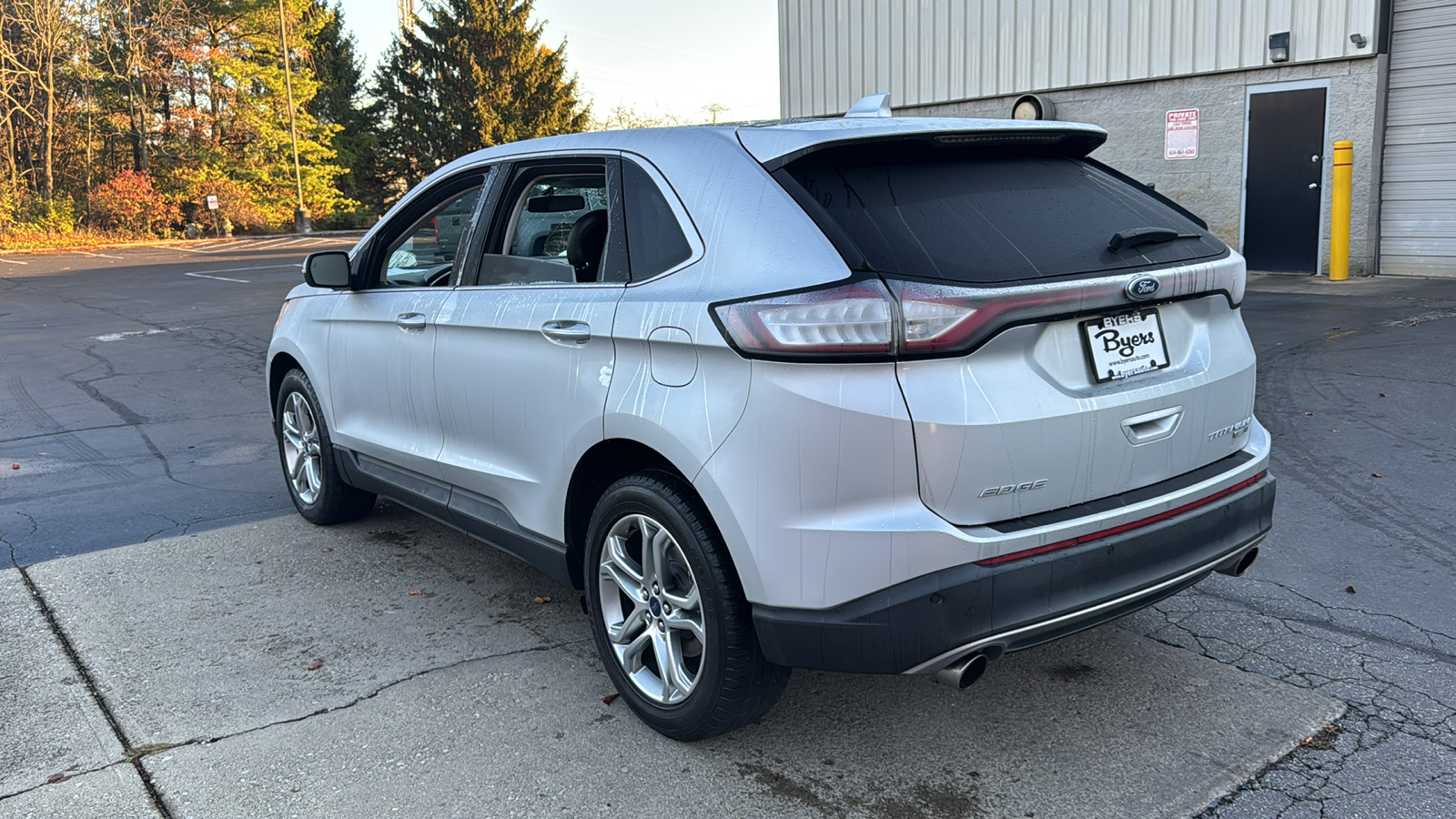 2017 Ford Edge Titanium 39