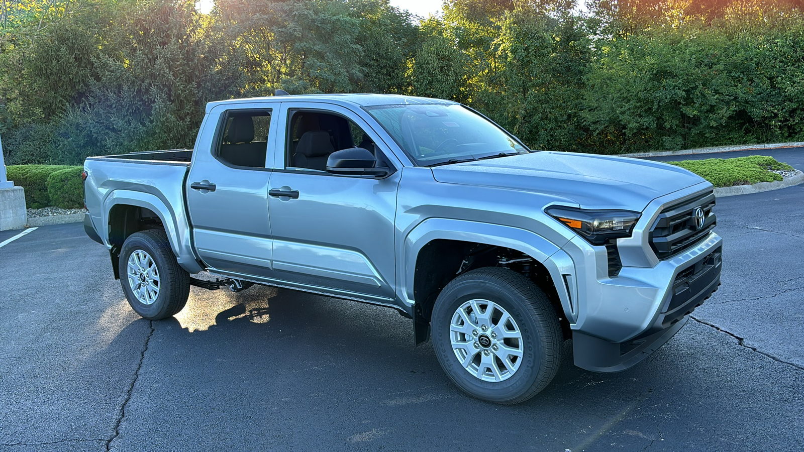 2024 Toyota Tacoma 4WD SR 2