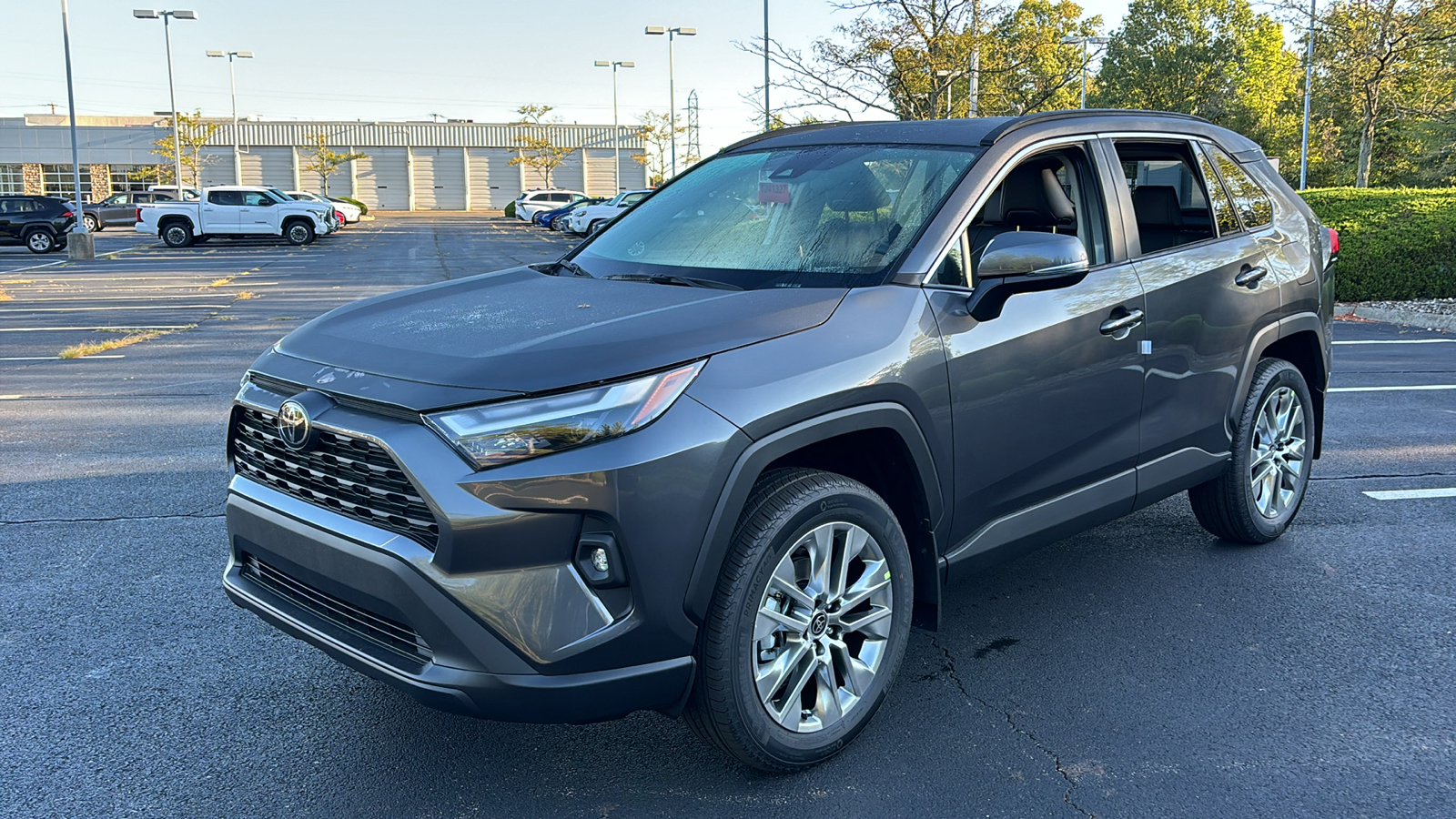 2024 Toyota RAV4 XLE Premium 43