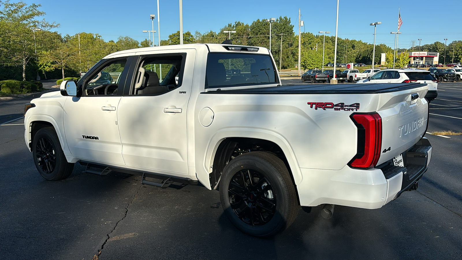 2024 Toyota Tundra 4WD SR5 14