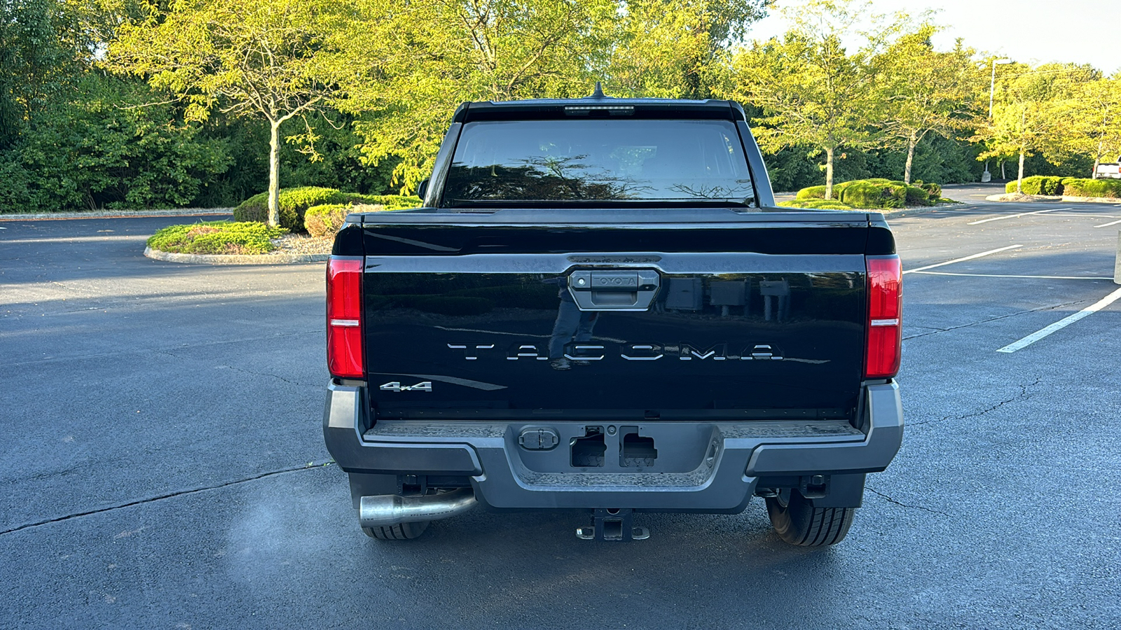 2024 Toyota Tacoma 4WD SR 11