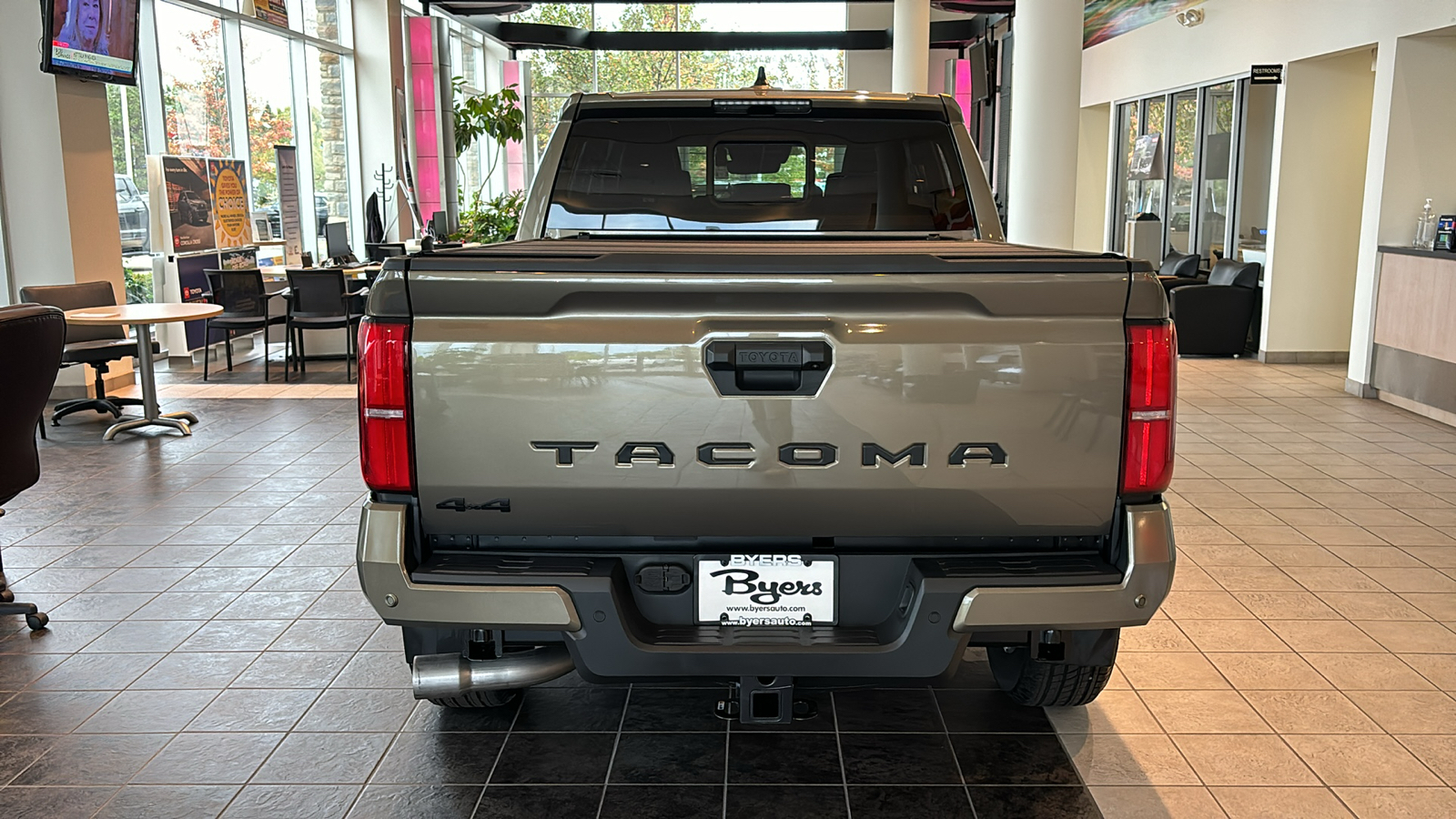 2024 Toyota Tacoma 4WD TRD Sport 11