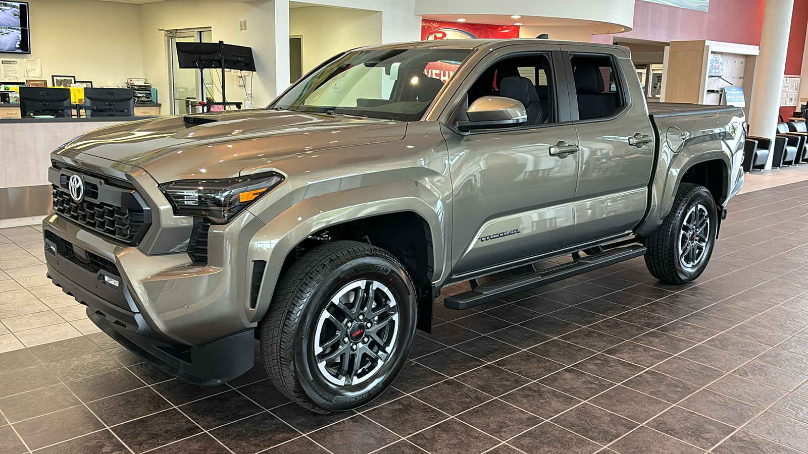 2024 Toyota Tacoma 4WD TRD Sport 41