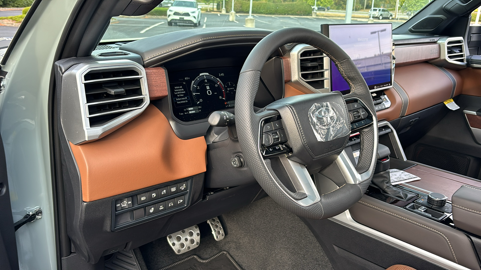 2024 Toyota Tundra 4WD 1794 Edition Hybrid 20