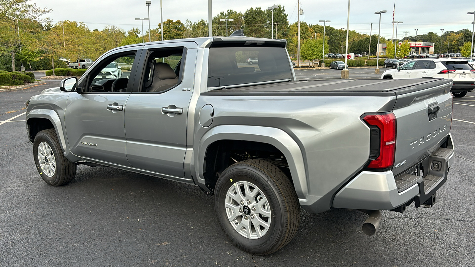 2024 Toyota Tacoma 4WD  14