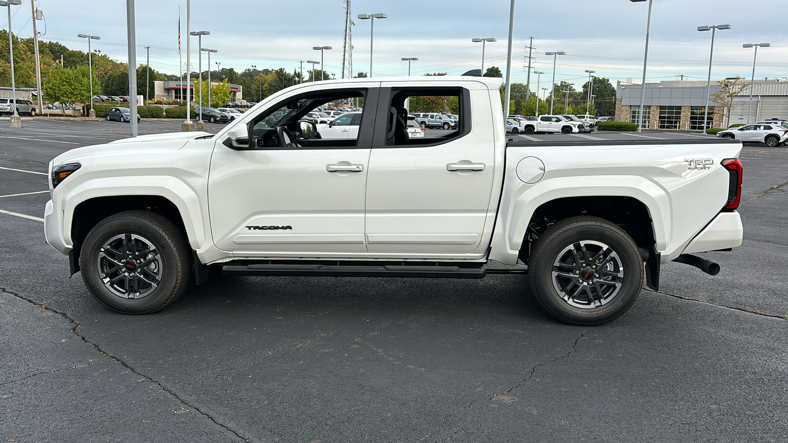 2024 Toyota Tacoma 4WD TRD Sport 15