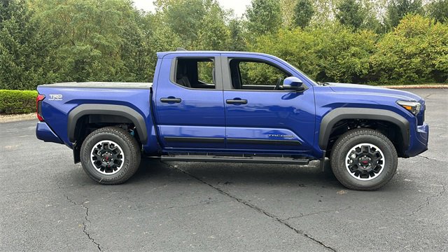 2024 Toyota Tacoma 4WD TRD Off-Road 3