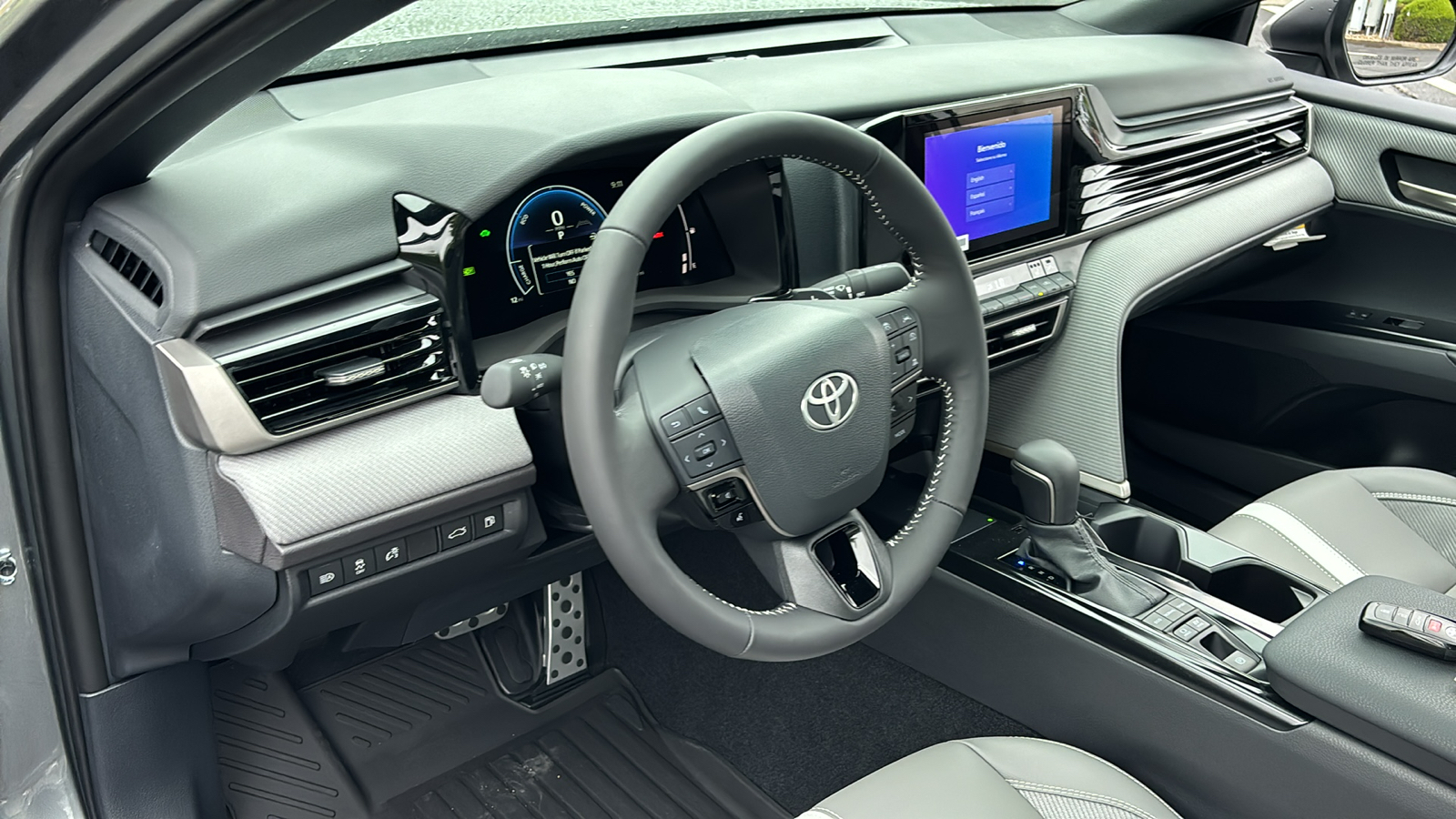 2025 Toyota Camry  18