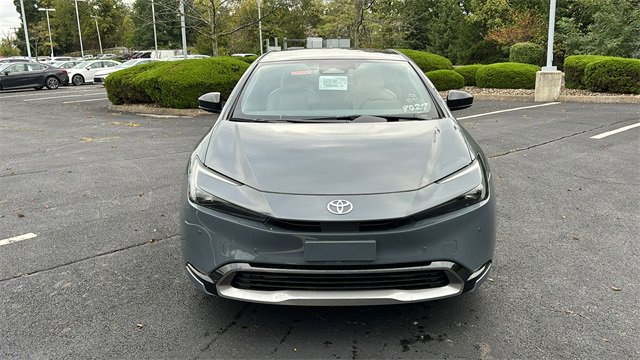 2024 Toyota Prius XLE 5