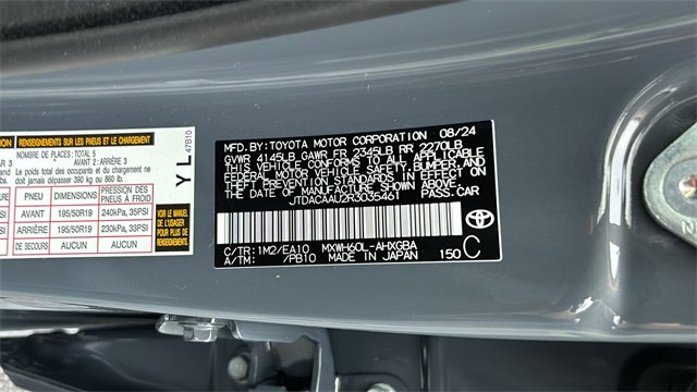 2024 Toyota Prius XLE 24