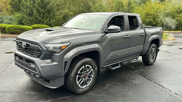 2024 Toyota Tacoma 4WD TRD Sport 43